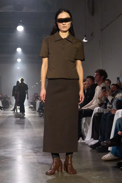 Look 26